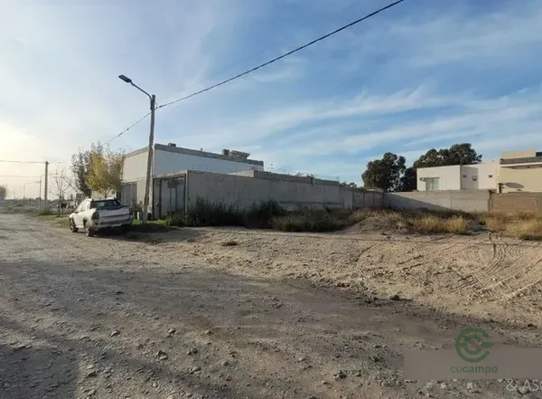 Terreno urbano de 0,03 ha en venta en Neuquén province