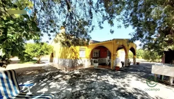 Casa de 0,5 ha en venta en Badajoz, Badajoz