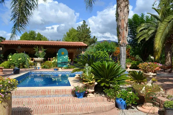 Casa de 0,7 ha en venta en Totana, Murcia