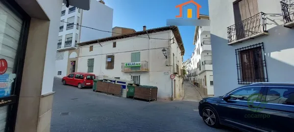 Spot image