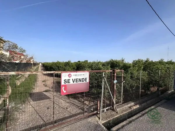 Finca agrícola de 0,321 ha en venta en Castellon de la plana, Castellon