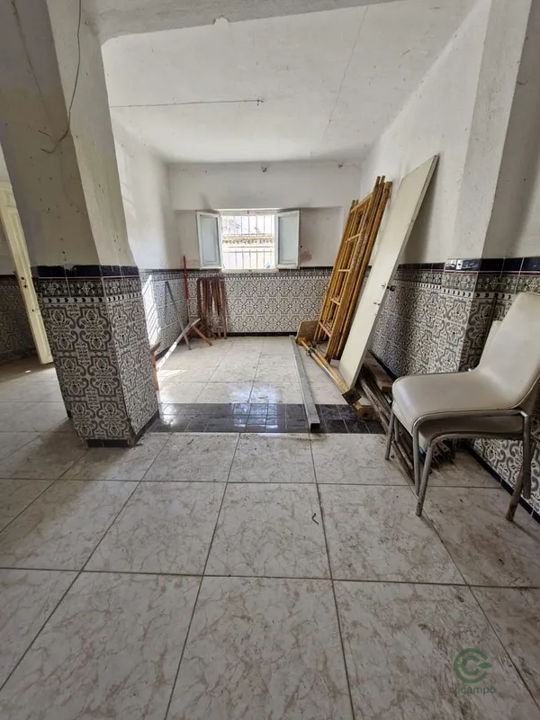 Casa de 0,0102 ha en venta en Valencia, Valencia