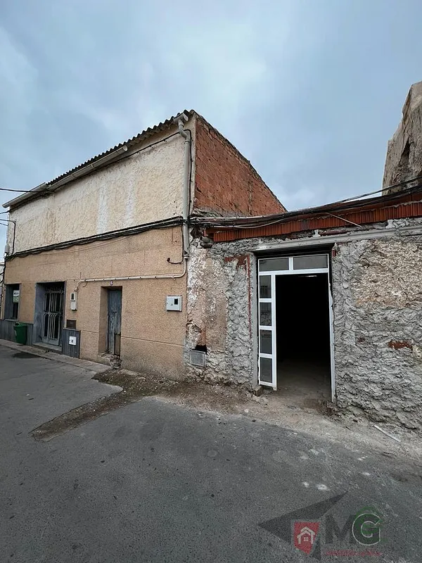 Spot image
