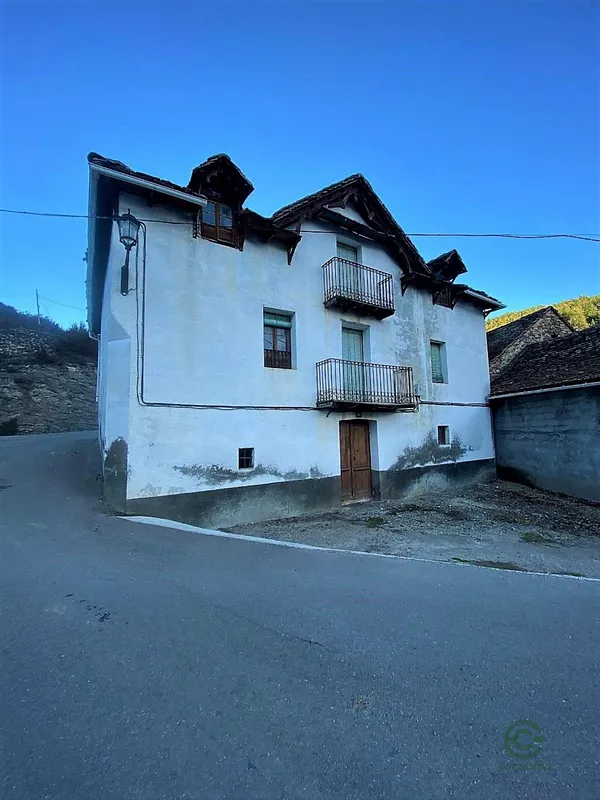Finca rústica de 0,03 ha en venta en Anso, Huesca
