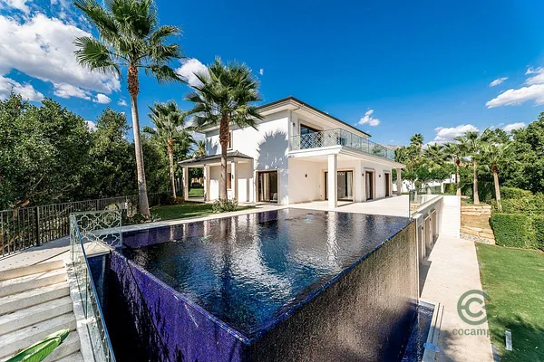 House of 0,2033 ha for sale in Malaga