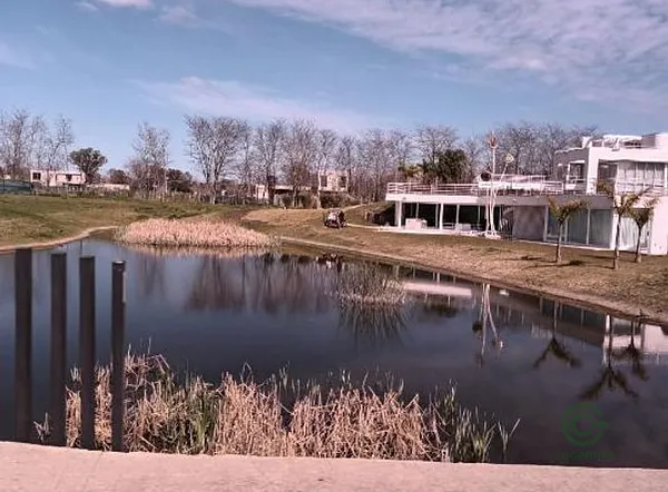 Terreno urbano de 0,11 ha en venta en Buenos aires