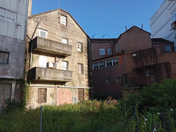 Finca rústica de 0,042 ha en venta en Pontevedra, Pontevedra