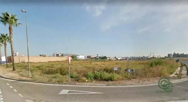 Finca agrícola de 0,47 ha en venta en Almonte, Huelva