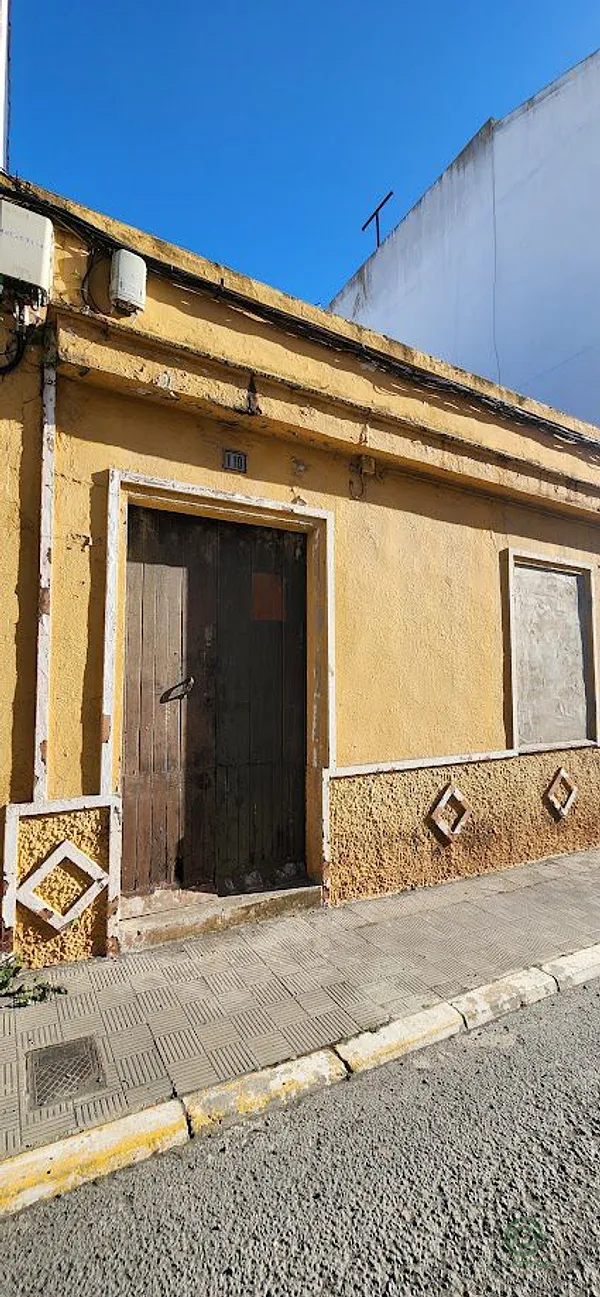 Spot image