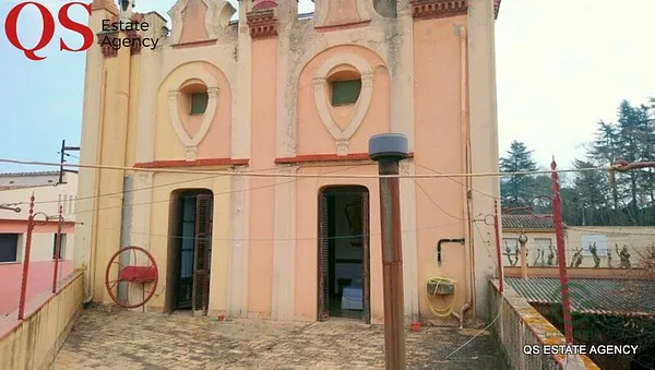 Spot image