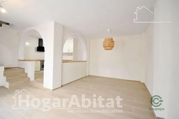 Casa de 0,0088 ha en venta en Gandia, Valencia