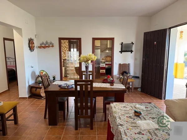 Finca rústica de 0,5 ha en venta en Cantillana, Sevilla