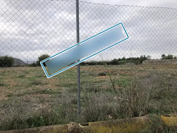 Finca agrícola de 1 ha en venta en Hellin, Albacete