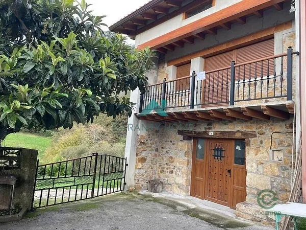 Casa de 0,2315 ha en venta en Limpias, Cantabria