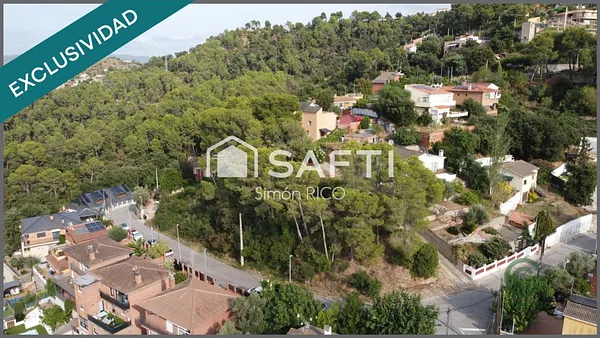 Terreno urbano de 0,1067 ha en venta en Cervello, Barcelona