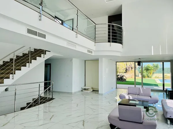 Casa de 0,1 ha en venta en Peña las aguilas, Alicante