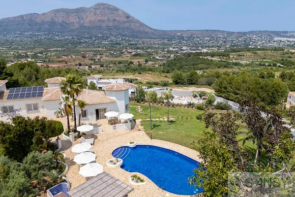 Finca rústica de 1,0103 ha en venta en Jávea-Xàbia, Alicante