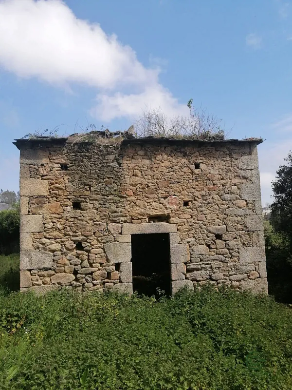 Casa de 0,0018 ha en venta en Lugo