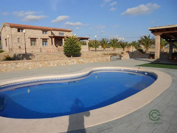 Finca rústica de 1,4 ha en venta en La romana, Alicante
