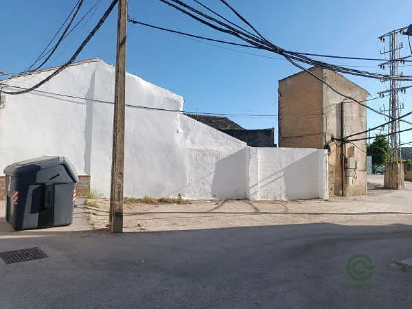 Finca rústica de 0,0088 ha en venta en Noreña, Granada