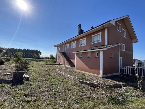 Finca rústica de 0,55 ha en venta en Mesia, La coruna