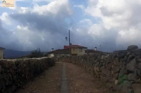 Casa de 0,0066 ha per a venda a Àvila