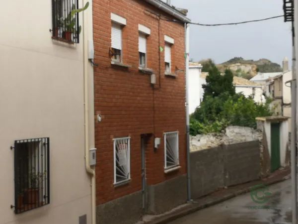 Casa de 0,005 ha en venta en Gascuena, Cuenca