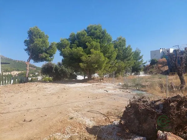 Terreno urbano de 0,08 ha en venta en Mijas, Malaga