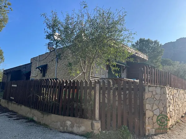 Spot image