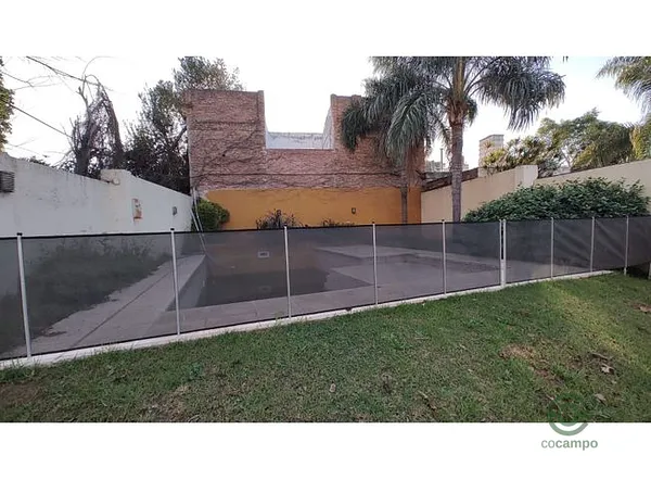 Terreno urbano de 0,07 ha en venta en Córdoba