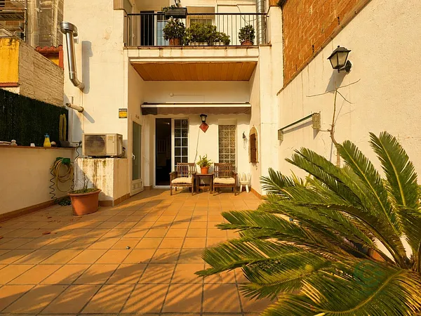Casa de 0,0244 ha en venta en Molins de rei, Barcelona