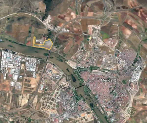 Finca agrícola de 18 ha en venta en Badajoz