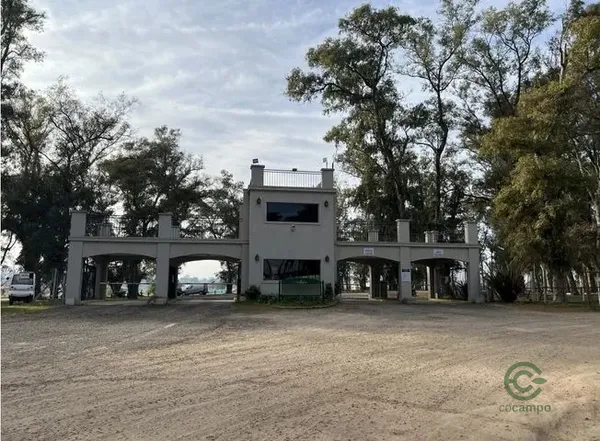 Terreno urbano de 0,2 ha en venta en Buenos aires