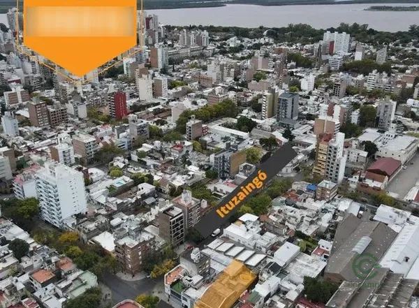 Terreno urbano de 0,0338 ha en venta en Santa fe