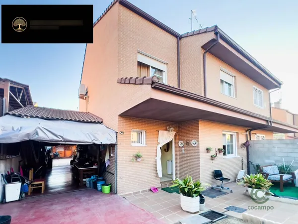 Casa de 0,025 ha en venta en Madrid