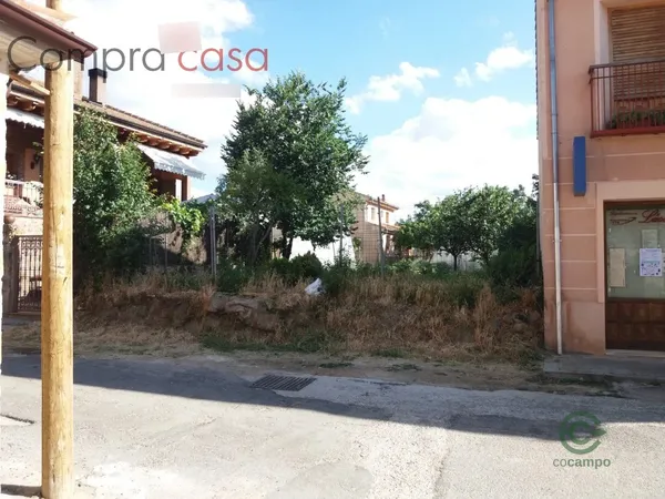 Terreno urbano de 0,0459 ha en venta en San Cristobal de Segovia, Segovia