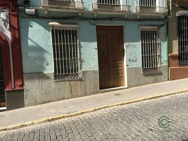 Spot image