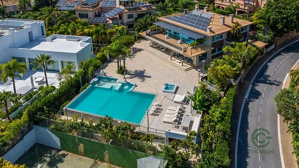 House of 0,1741 ha for sale in Malaga