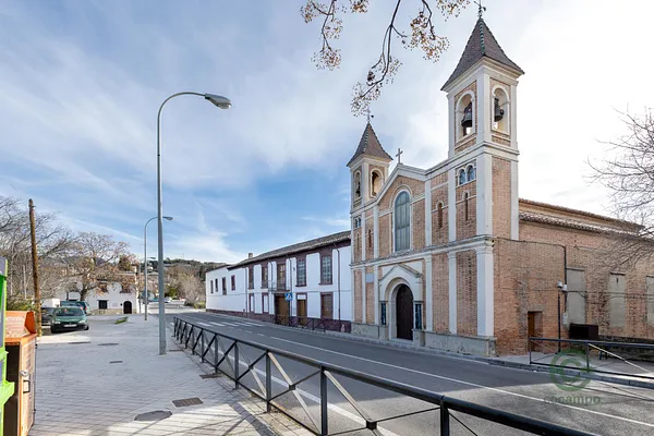 Terreno urbano de 0,2707 ha en venta en Granada, Granada