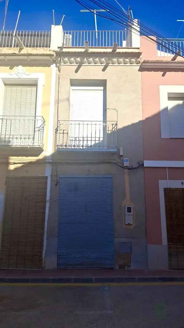 Spot image