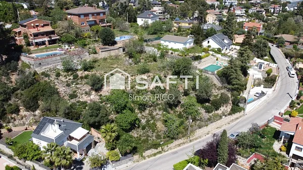 Spot image