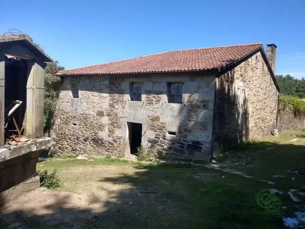 Finca rústica de 4,15 ha en venta en Vedra, La coruna