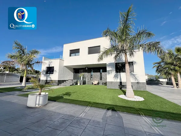 Casa de 0,24 ha en venta en Mutxamel, Alicante