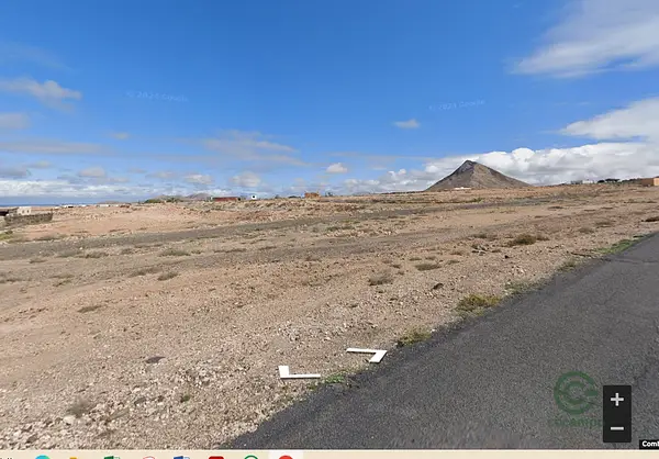 Terreno urbano de 0,11 ha en venta en Las palmas