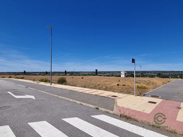 Finca rústica de 0,04 ha en venta en Sariegos, León