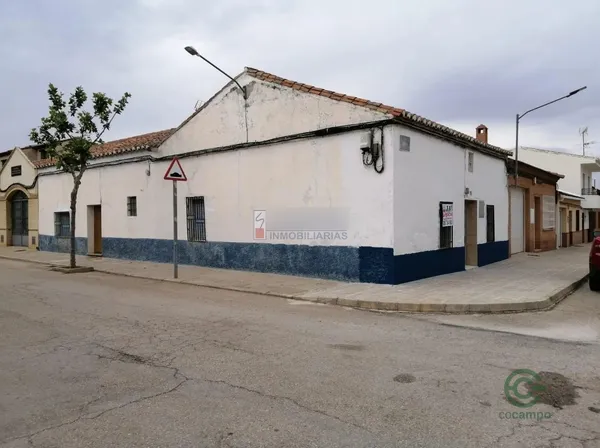 Casa de 0,0264 ha en venta en Almuradiel, Ciudad real