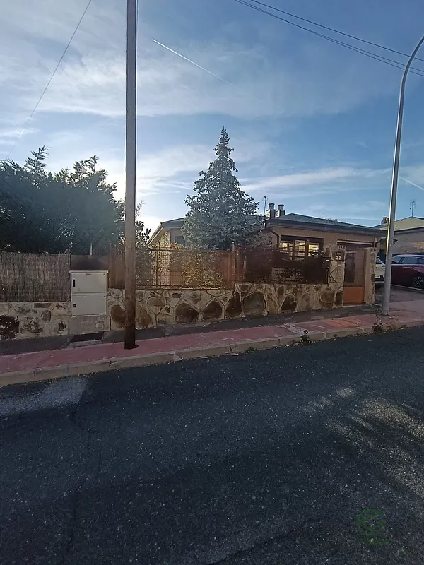 Casa de 0,05 ha en venta en Segovia