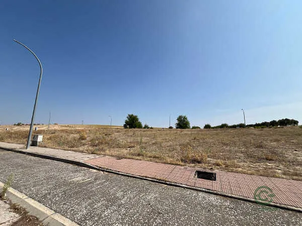 Finca rústica de 0,029 ha en venta en Arcicóllar, Toledo