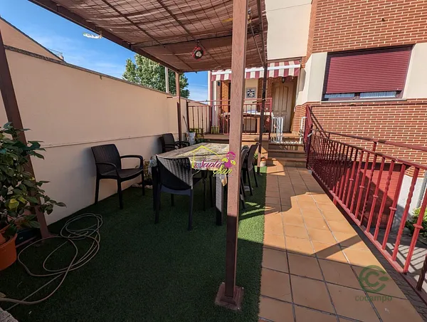 Casa de 0,022 ha en venta en Salamanca
