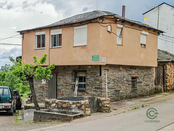 Casa de 0,01 ha en venta en León